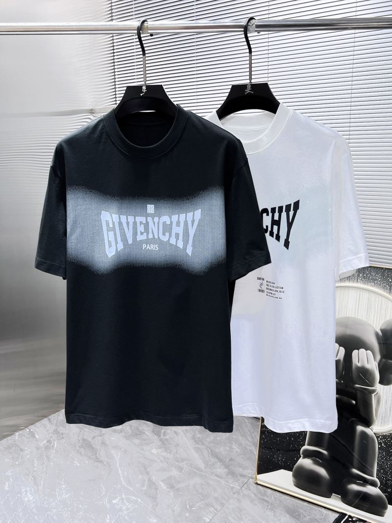 Givenchy T-Shirts